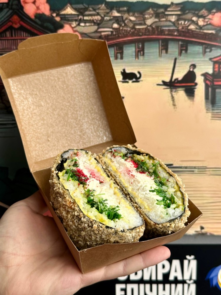 Суші бургер з креветкою (420г)