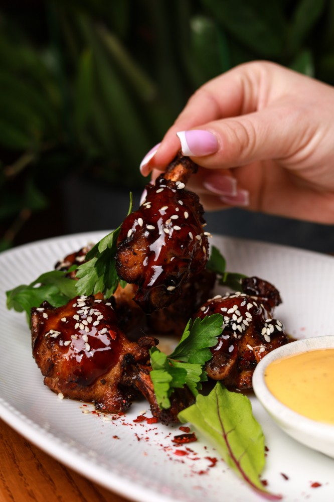 ХРУСТКІ КУРЯЧІ КРИЛЬЦЯ В ГЛАЗУРІ