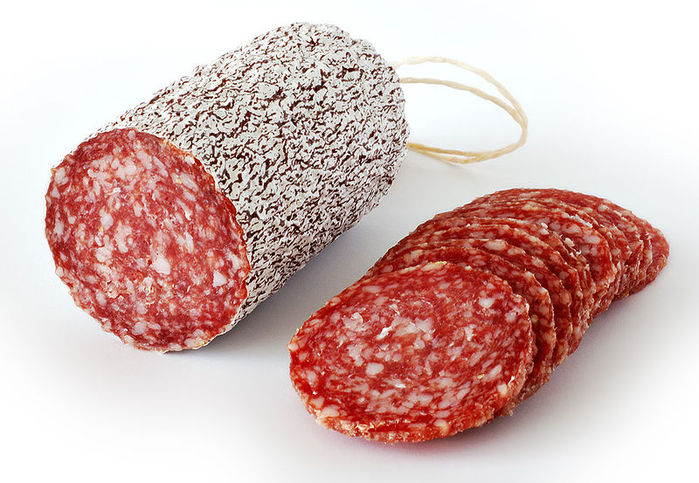 Ковбаса салямі