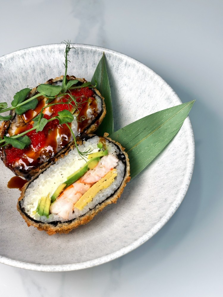 Суші бургер з креветкою