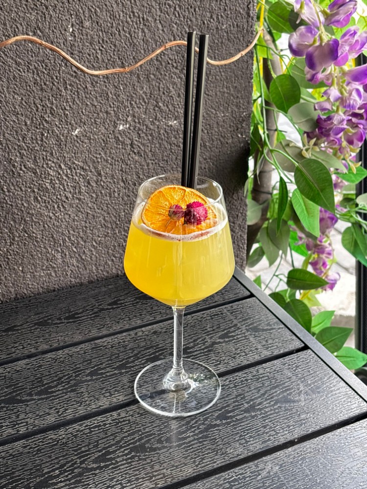 HONEY CITRUS FIZZ (свіжий цитрусовий)
