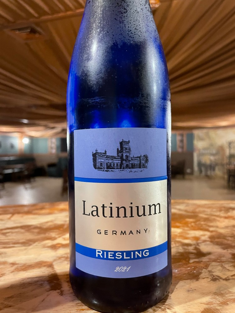 Вино Riesling 50