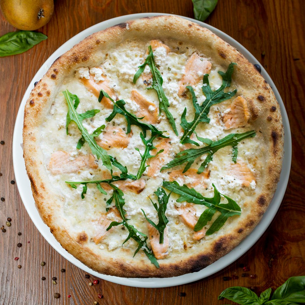 Pizza #19 Salmone