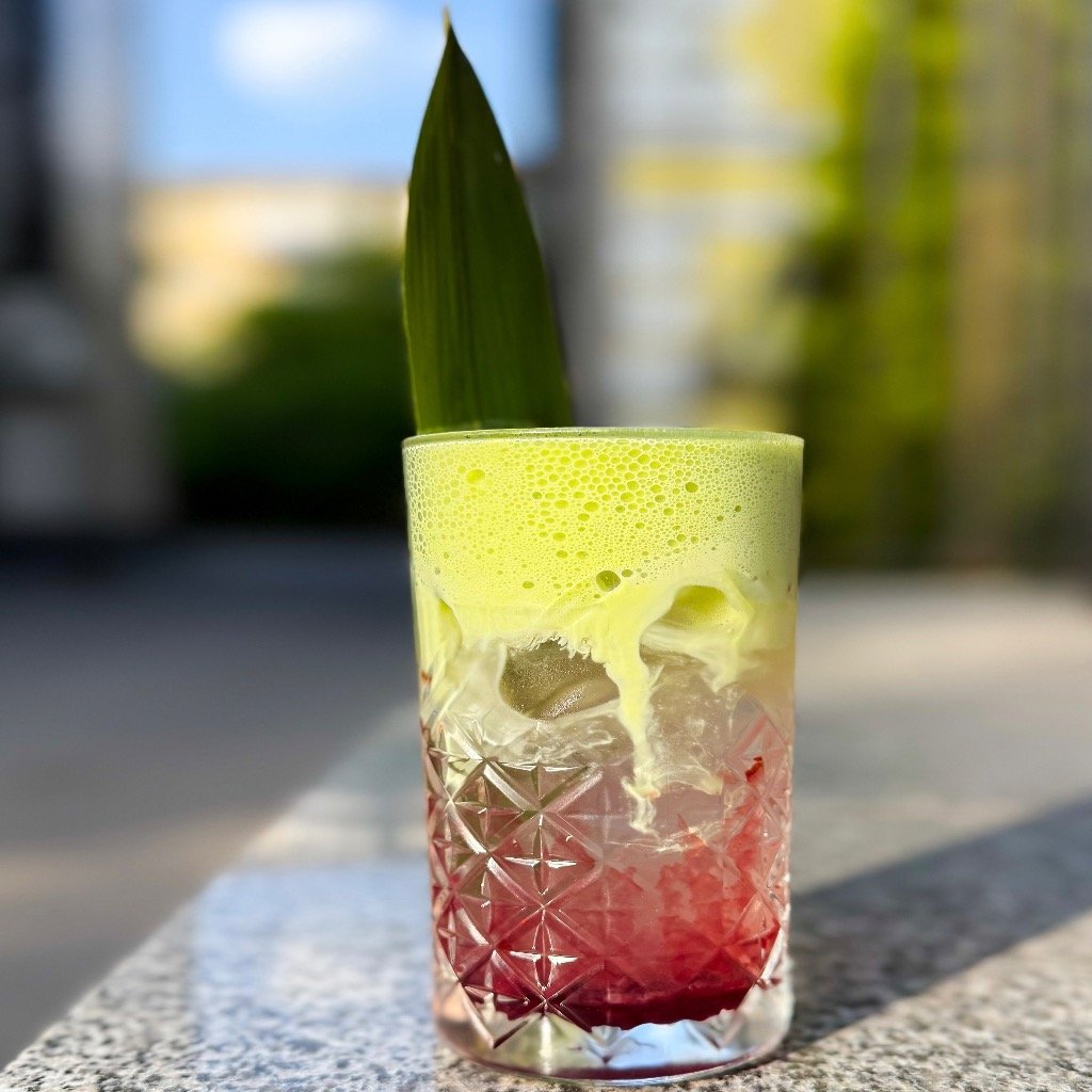 Ice Matcha Coconut Raspberry 350мл