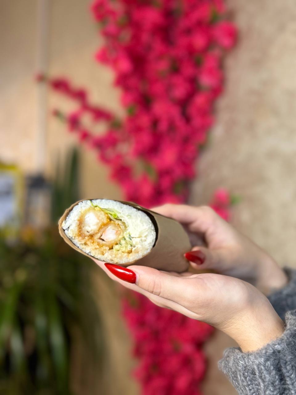 Сушіріто з креветкою в темпурі