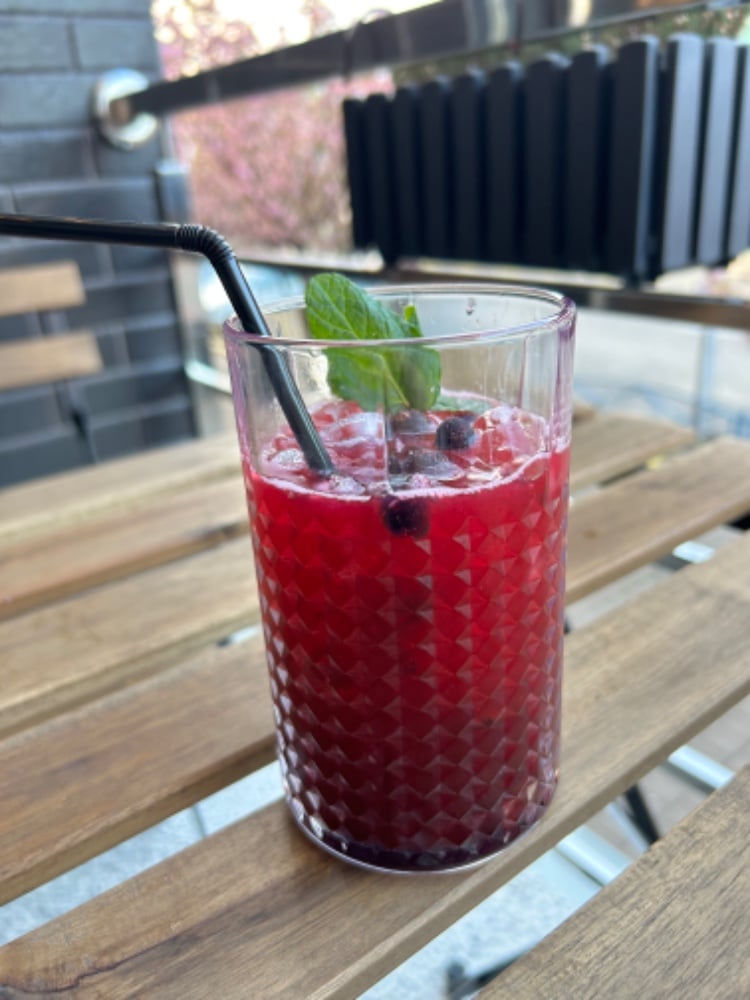 Смородиновий лимонад