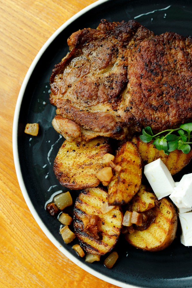 Стейк з шиї свинної