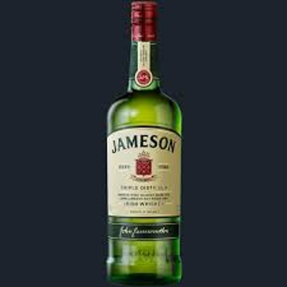 Віскі Jameson з льодом