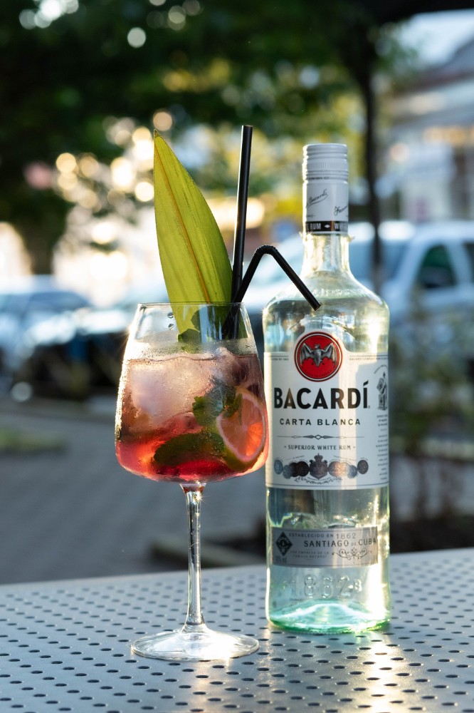 коктейль Blueberry Mojito