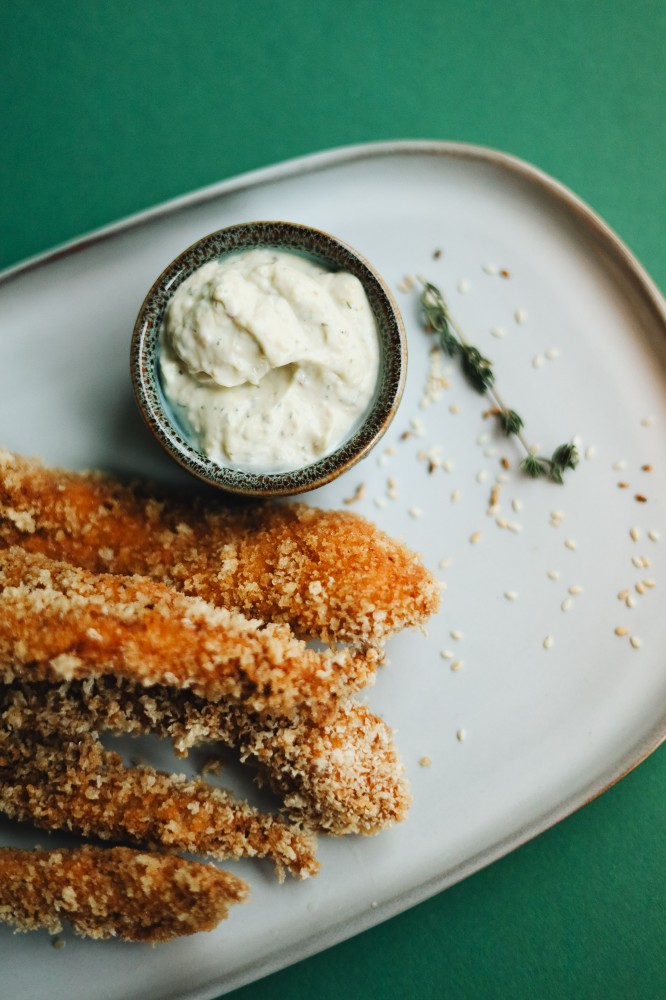 Нагетси з соусом