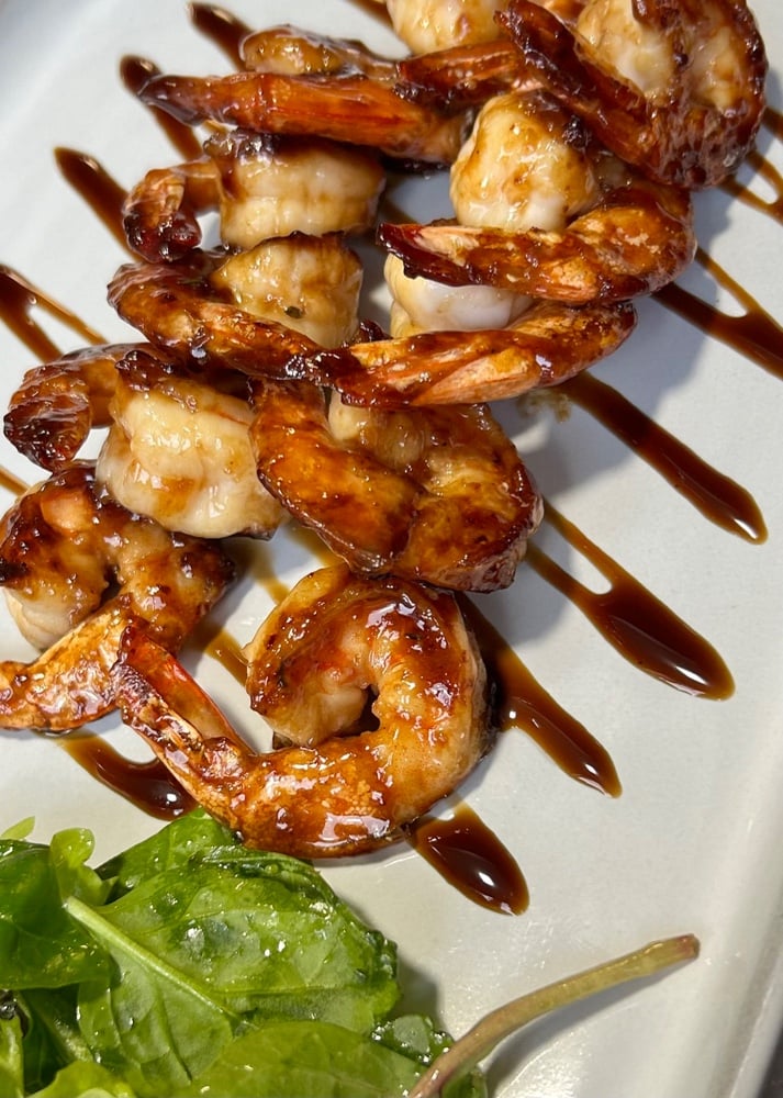 Королівські креветки з соусом унагі