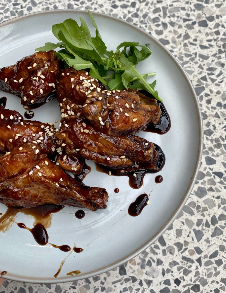 Курячі крильця в кисло-солодкому соусі