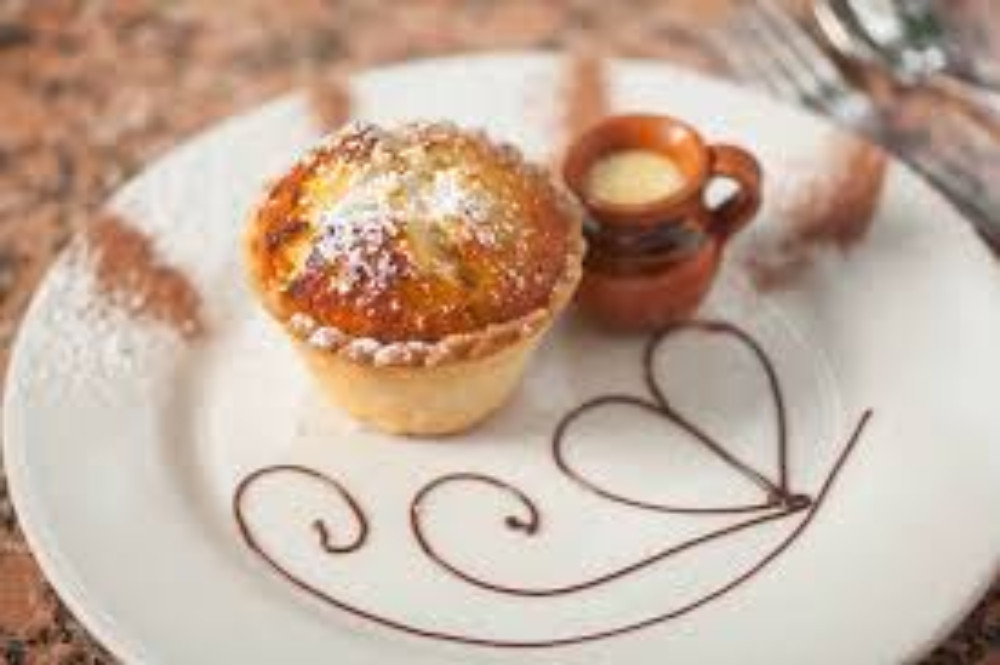 Panque de elote con crema pastelera