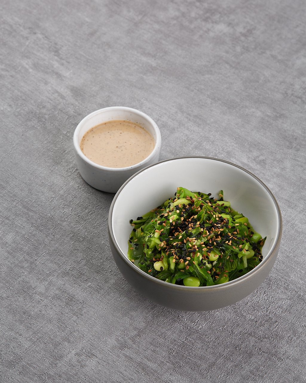 Салат з чукою та огірком