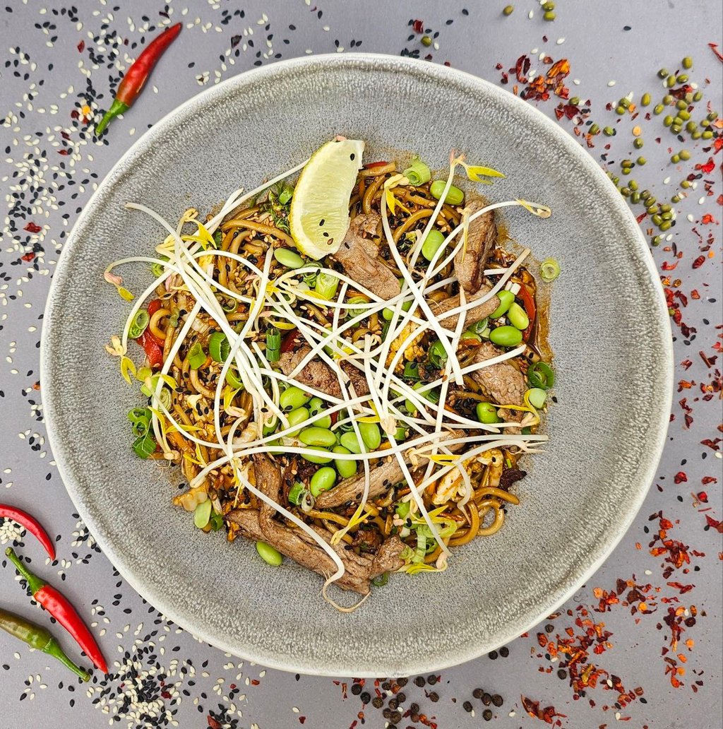 WOK з телятиною
