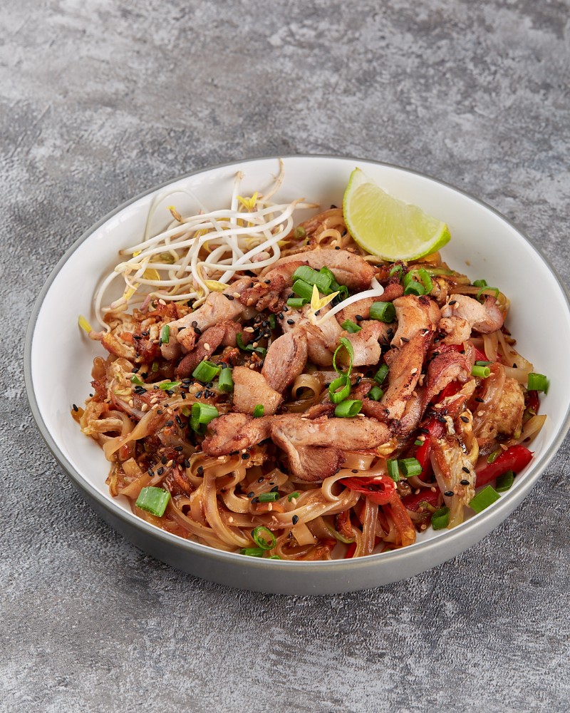 Локшина Пад Тай з куркою