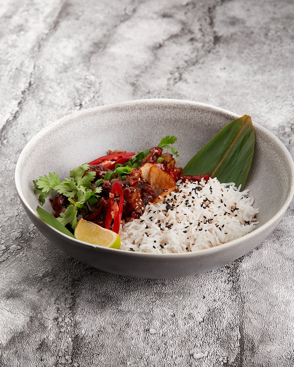 Телятина по-сичуанськи з рисом