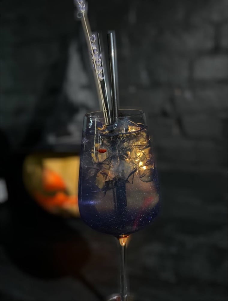 Witch 