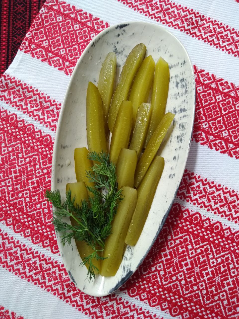 Огірки солені