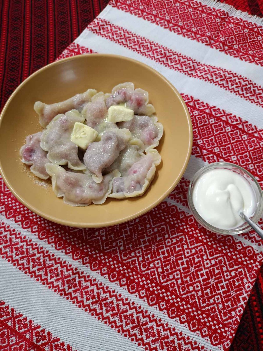 Вареники з вишнею