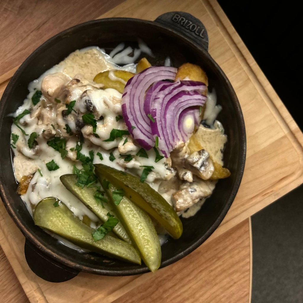 Пательня з куркою