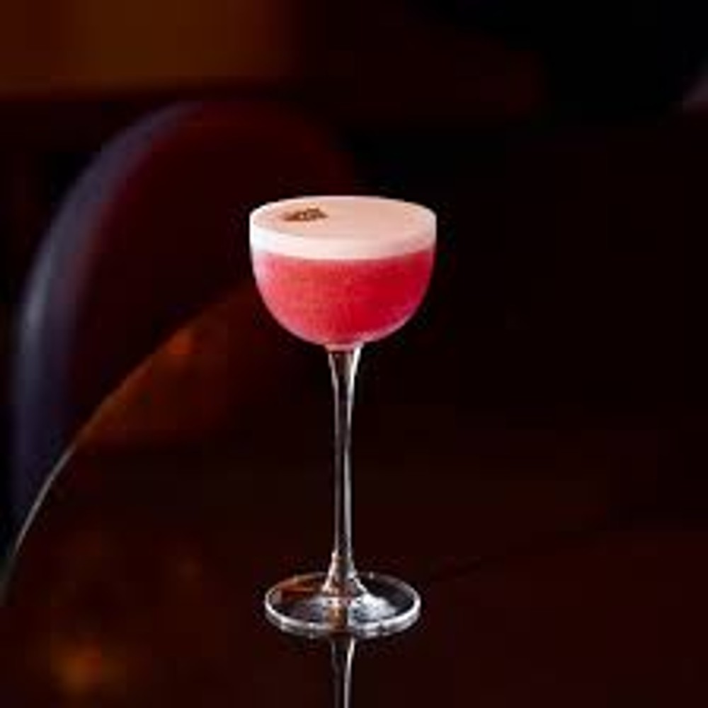 Коктейль Clover Club