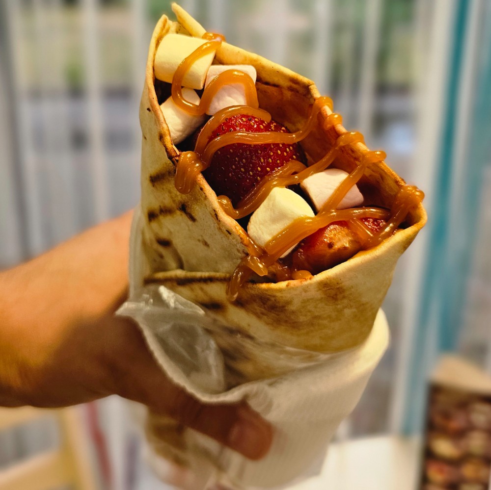 Солодка Шаурма на мангалі