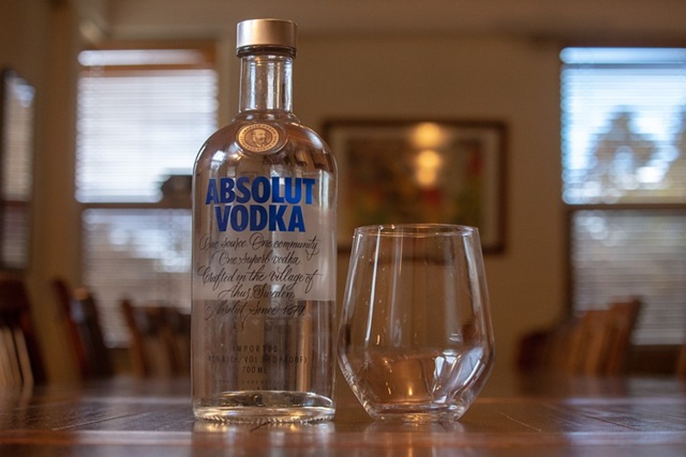 بطری ودکا / Vodka bottle