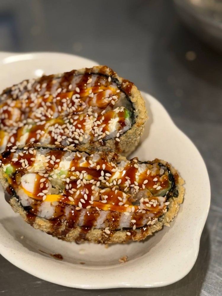 Суші-бургер з креветкою