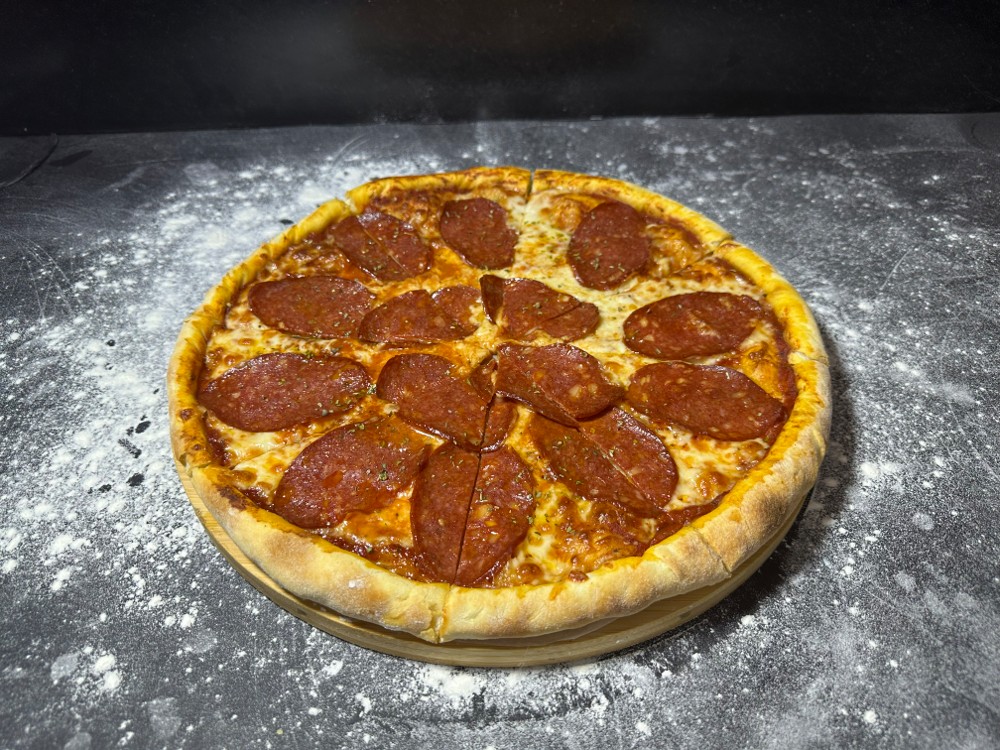  Pizza Pepperoni / პიცა პეპერონი 