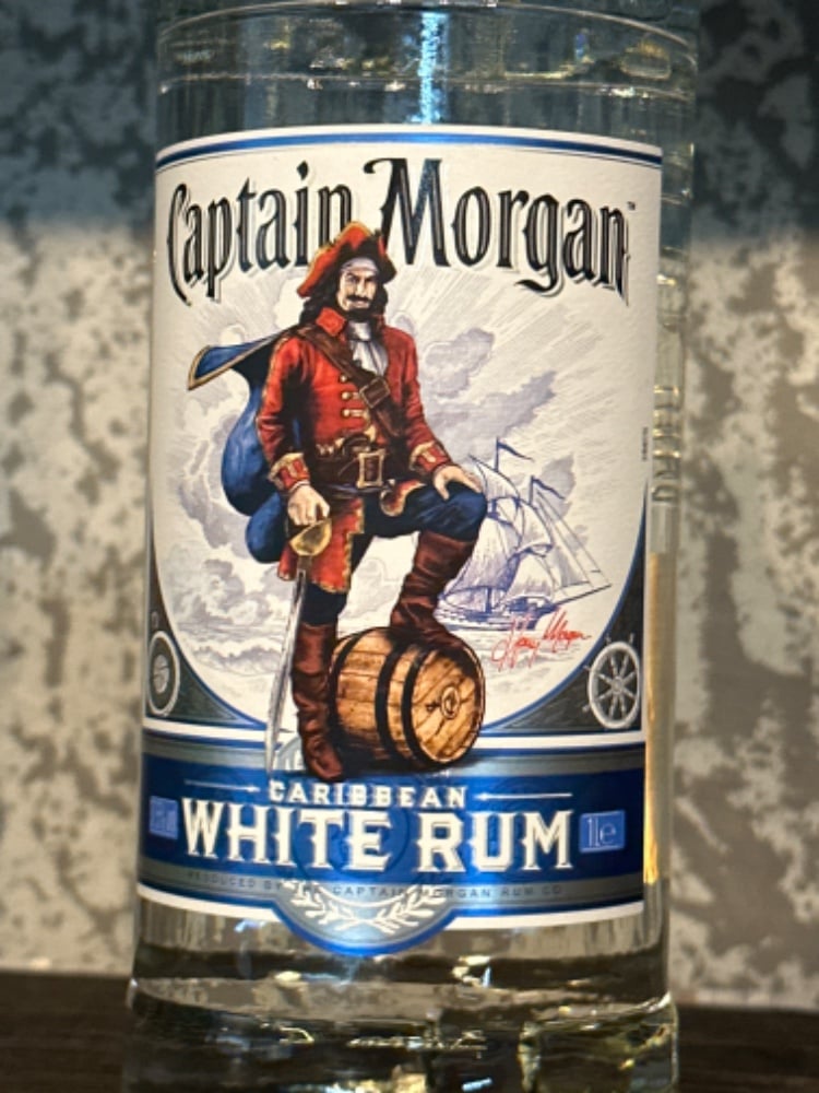 Капітан Морган "White" ром 50мл
