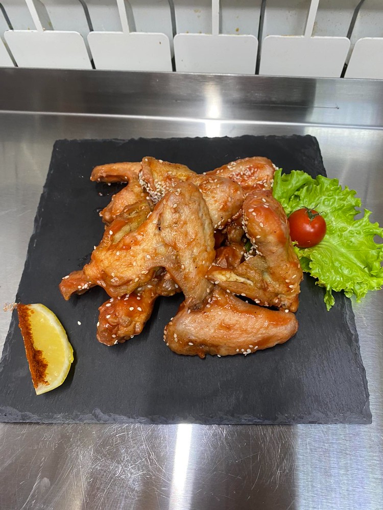 Курячі крильця BBQ