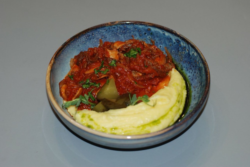 Червоний біфстроганов