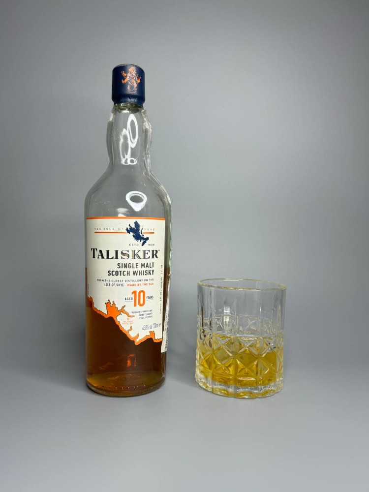 Віскі Talisker 10 років 50 г