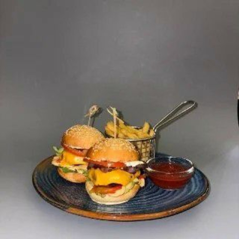 Бургер з телятиною