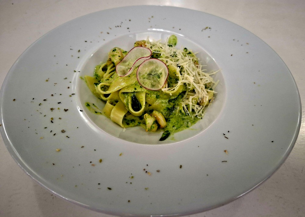 Фетучіні з криветкою та цукіні 240г