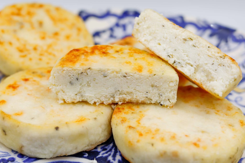 СИТНІ СИРНИКИ СМАЖЕНІ | ЦІНА ЗА 100 Г (на вагу)