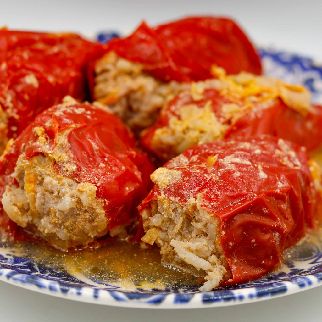 ФАРШИРОВАНИЙ ПЕРЕЦЬ З М'ЯСОМ  | ціна за 100 г (на вагу)