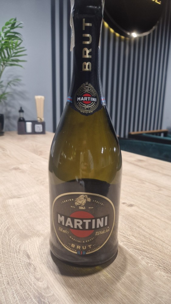 Ігристе вино Мартіні Брют 11,5% 0,75л.