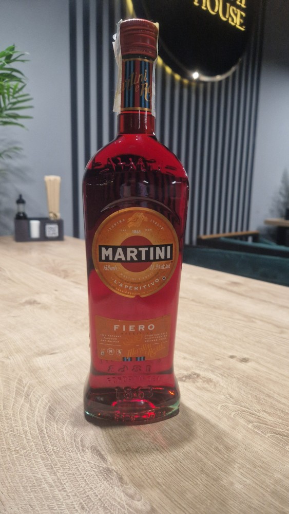 Вермут Мартіні Фієро 14,9% 0,75л.
