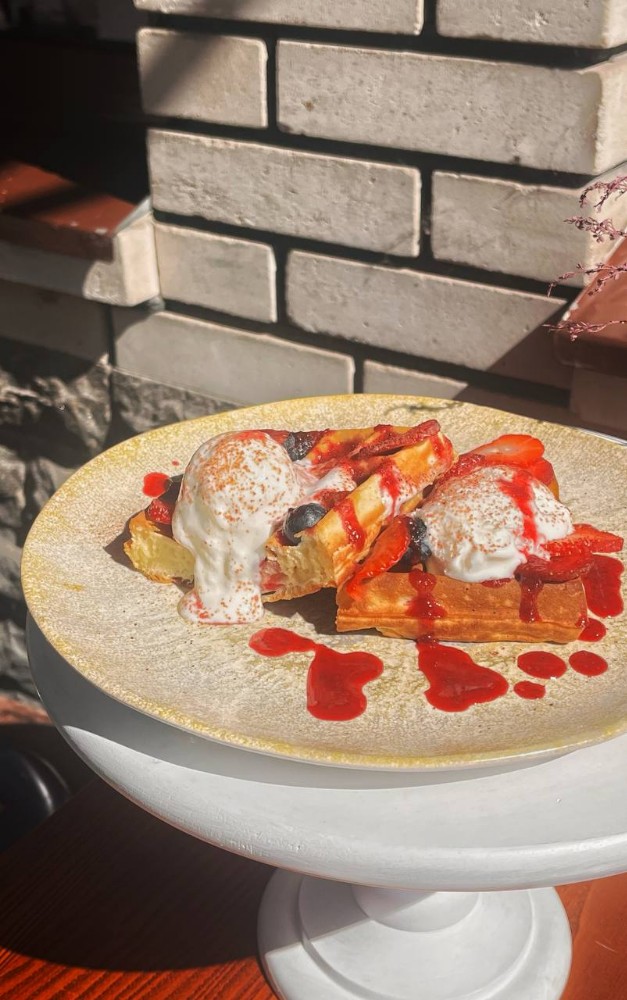Бельгійська вафля з морозивом+