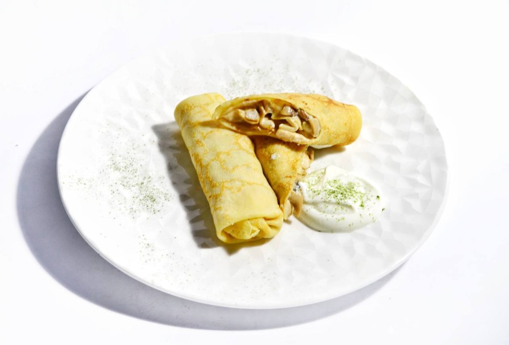 Млинці з куркою та грибами