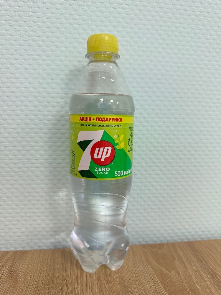 7 up без цукру 0,5l