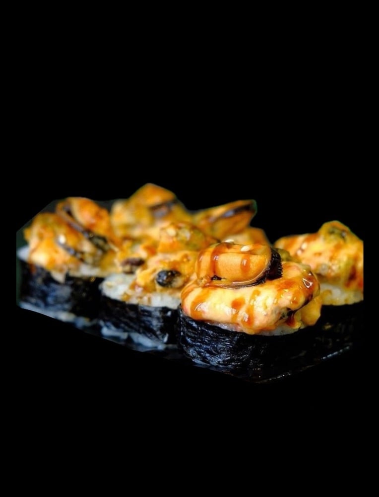 Запечений рол з Мідіями