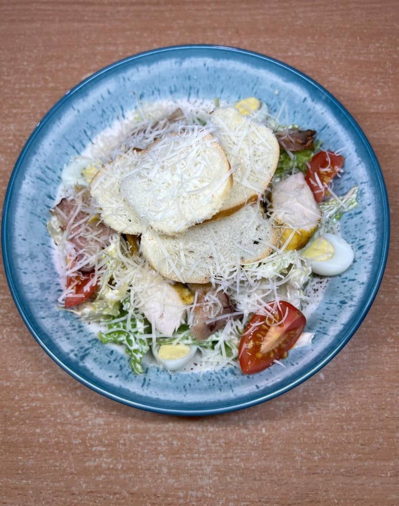 Класичний Цезар з курча