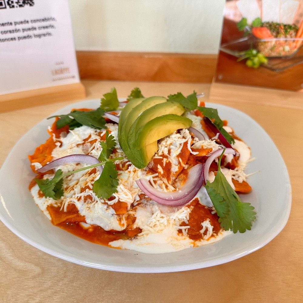 Chilaquiles divorciados