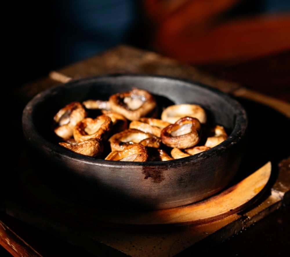 სოკო კეცზე / Mushroom on the pan / Грибы на кетце