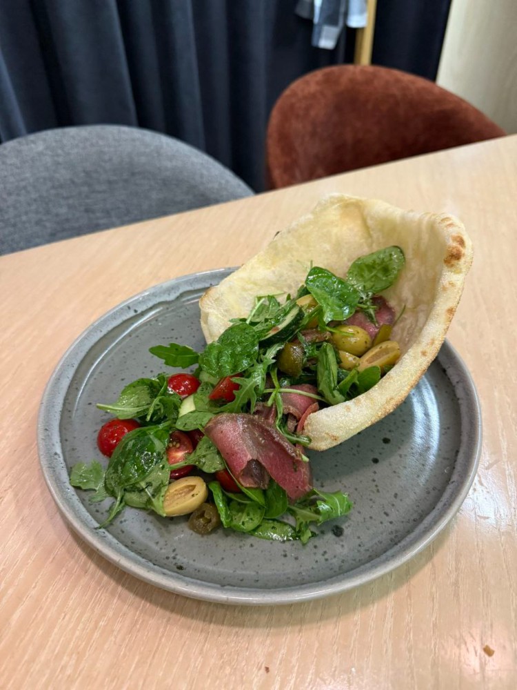 Салат з телятиною NEW