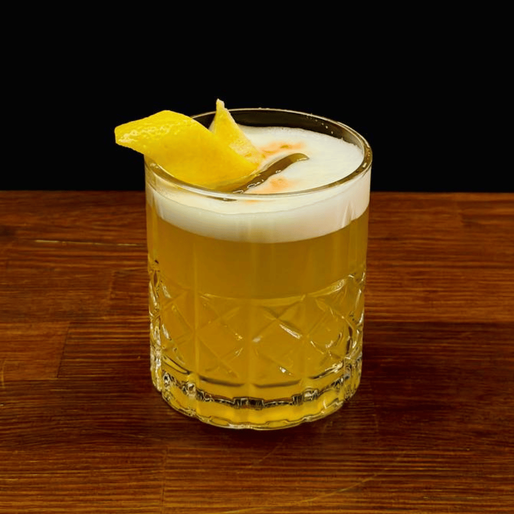 Коктейль Whisky Sour