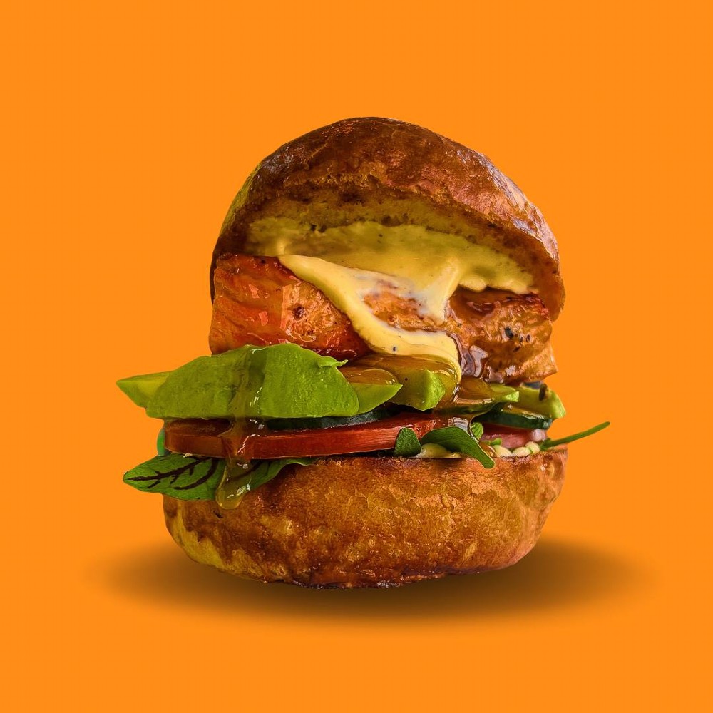 SALMON BURGER
